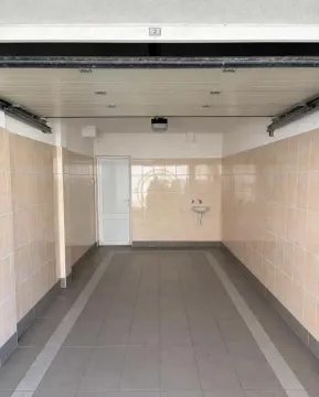 Izdavanje, četvorosoban stan, 91m², Savski Venac, Beograd - image 16