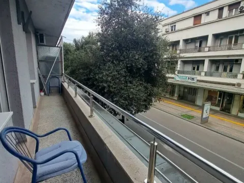 Rent, office space, 82m², Centar, Podgorica - image 17