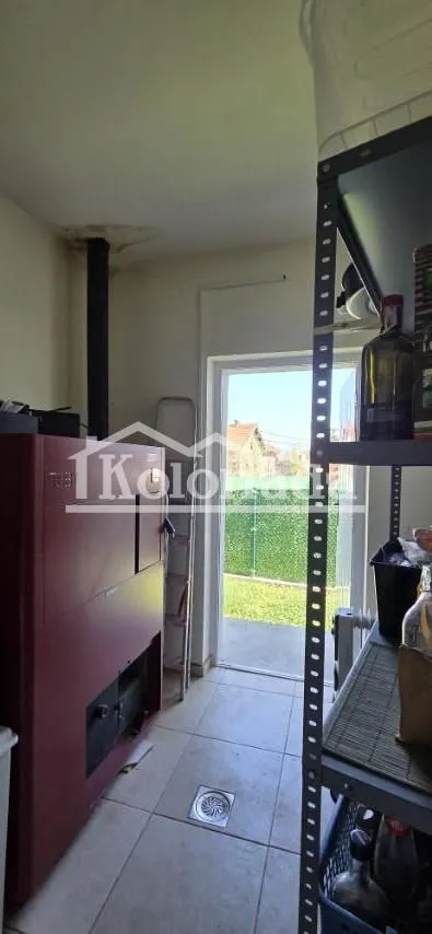 Prodaja, kuća, 243m², Nemenikuće, Sopot