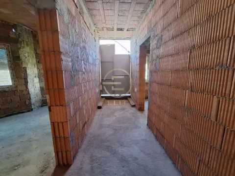 Prodaja, kuća, 360m², Veternik, Novi Sad Sve Podlokacije - image 14