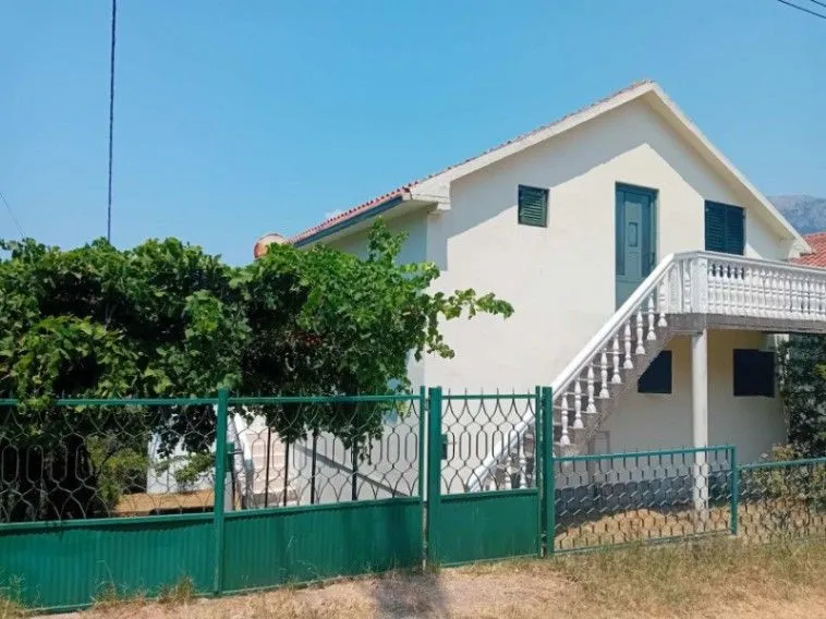 Prodaja, kuća, 140m², Utjeha, Bar