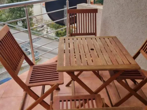 Sale, one bedroom apartment, 46m², Petrovac, Budva - image 10