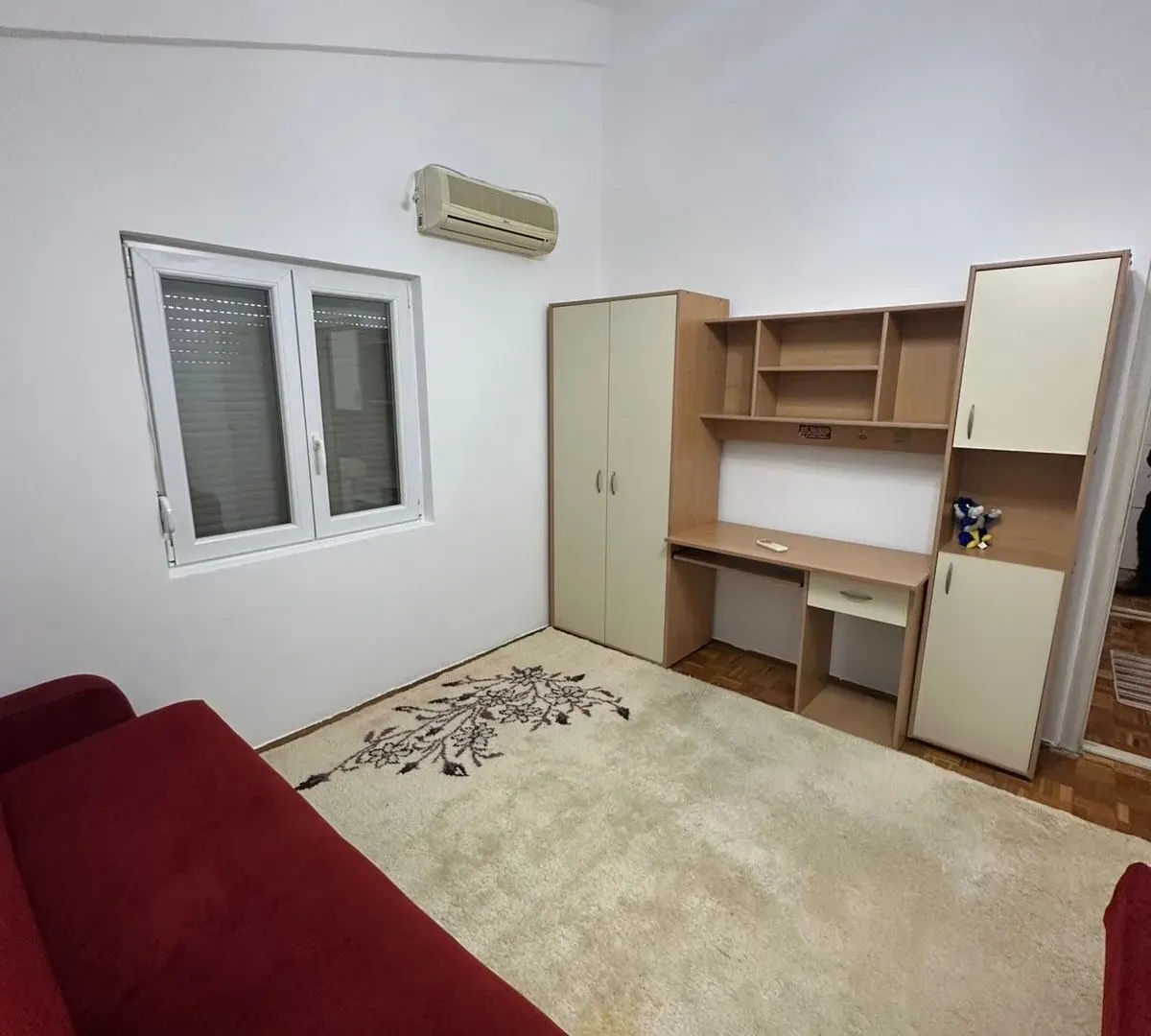 Rent, two bedroom apartment, 70m², Makedonsko naselje, Bar