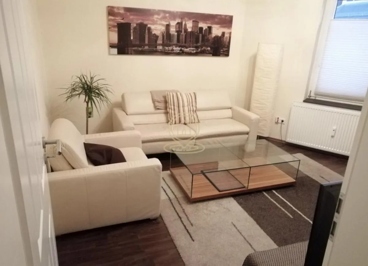 Izdavanje, dvosoban stan, 60m², Bulevar Oslobodjenja, Novi Sad Sve Podlokacije