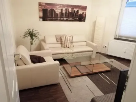 Stan in Bulevar Oslobodjenja