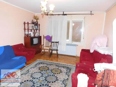 Prodaja, kuća, 200m², Stanovo, Kragujevac - image 8