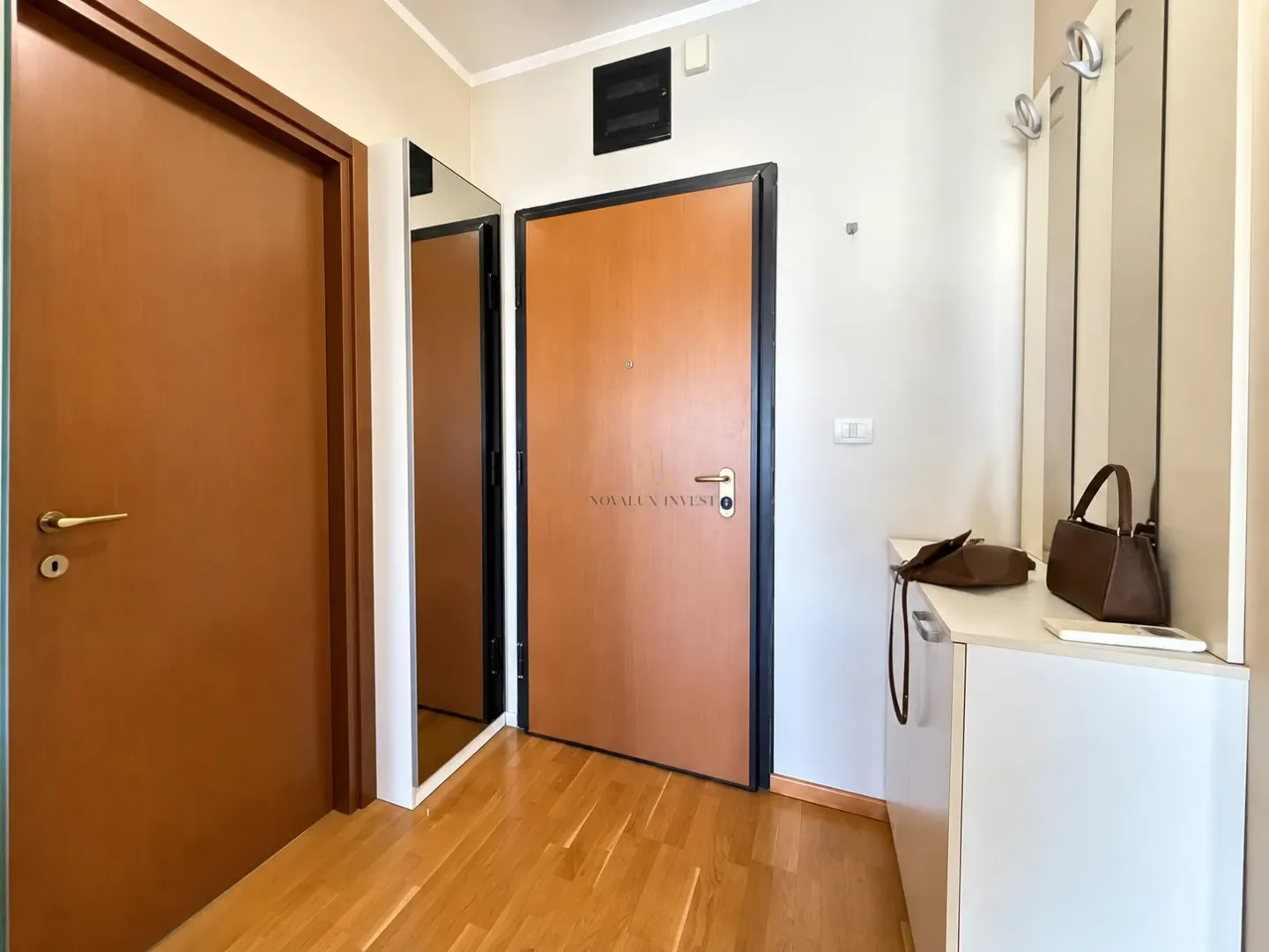 Prodaja, jednosoban stan, 51m², City Kvart, Podgorica