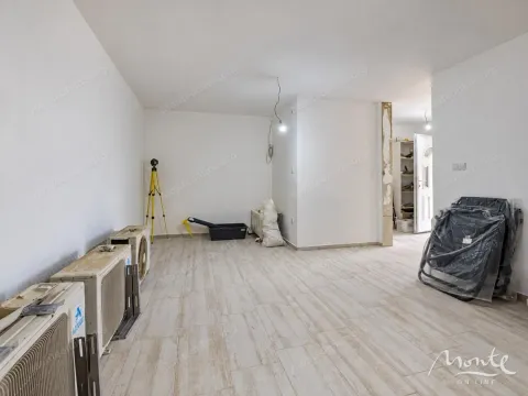 Prodaja, kuća, 289m², Mrčevac, Tivat - image 31