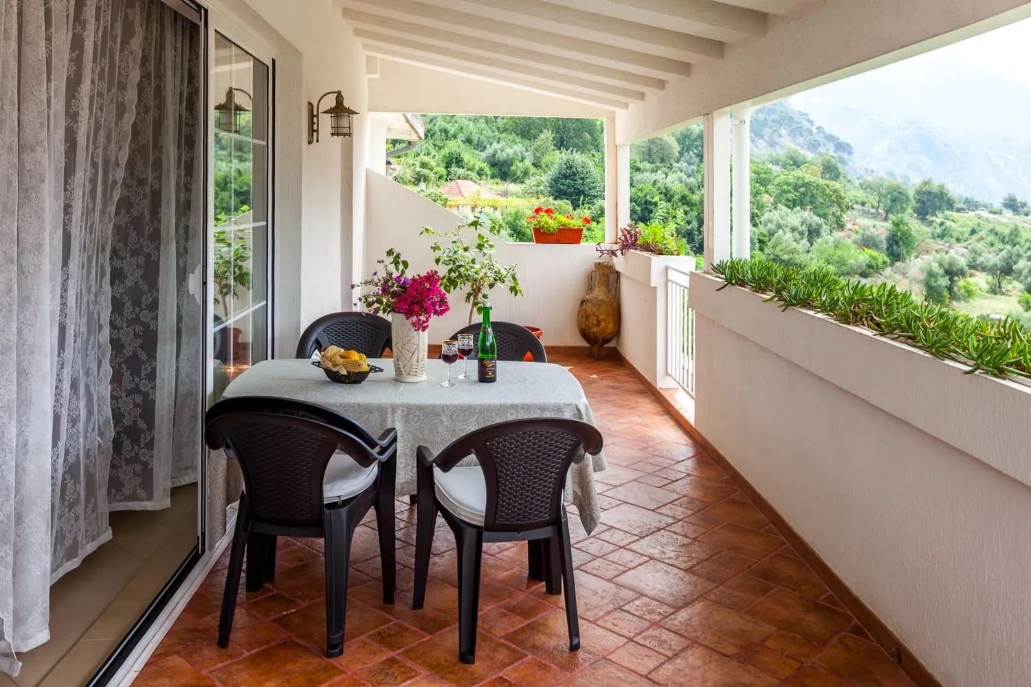 Prodaja, trosoban stan, 220m², Dobrota, Kotor