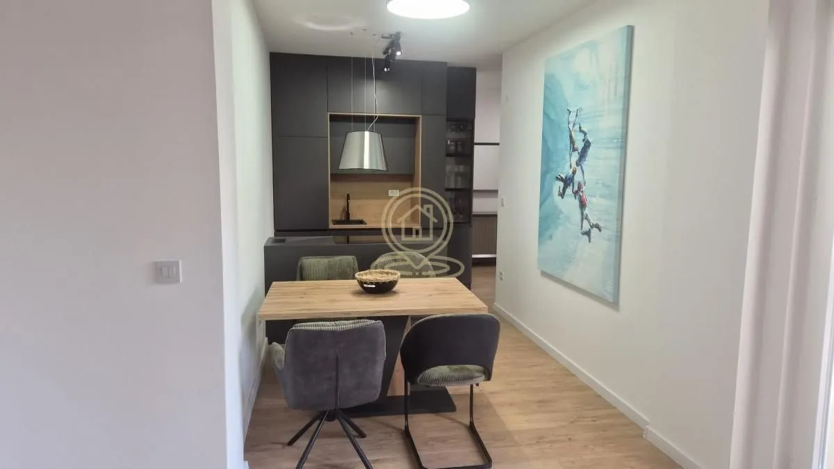 Prodaja, dvosoban stan, 55m², Karaburma, Palilula Sve Podlokacije