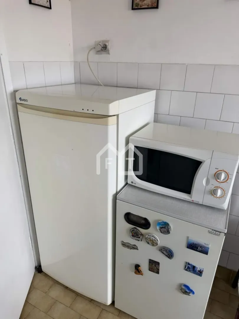 Rent, two bedroom apartment, 52m², Južni Bulevar, Vračar Sve Podlokacije