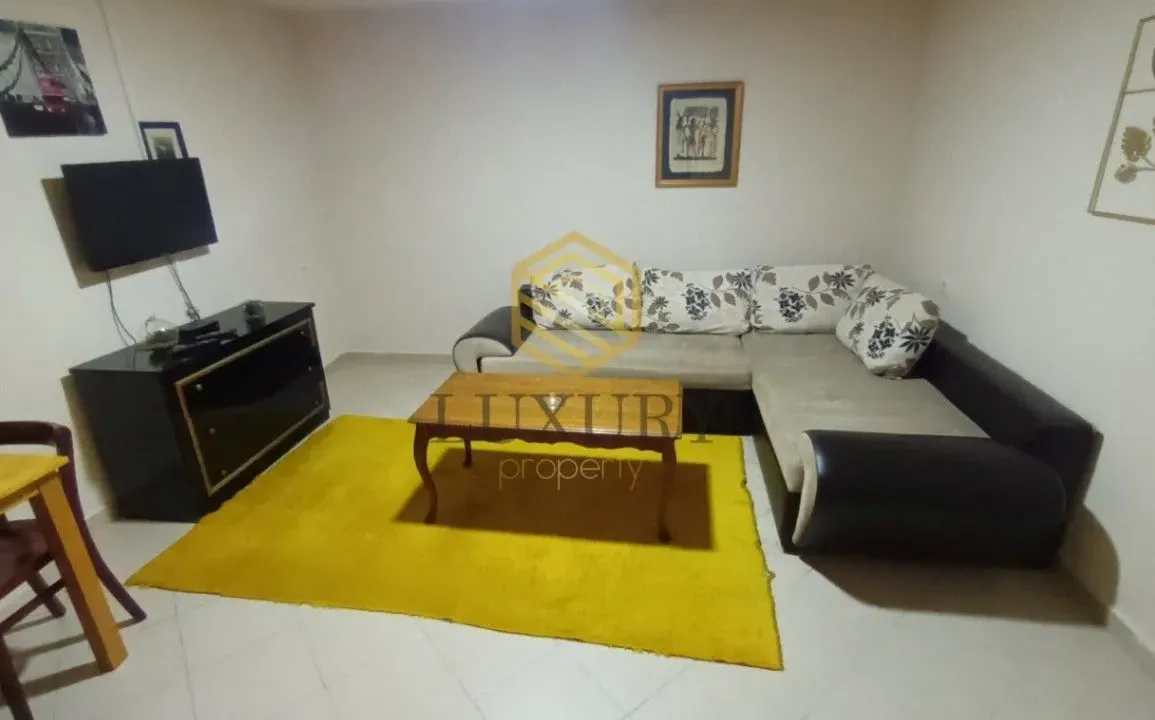 Izdavanje, jednosoban stan, 43m², Momišići, Podgorica