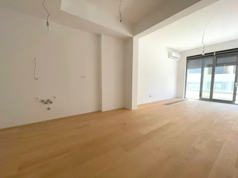 Prodaja, jednosoban stan, 64m², Bečići, Budva - image 13