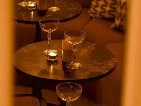 Prodaja, ugostiteljski objekat, 300m², Stari Grad, Beograd - image 9