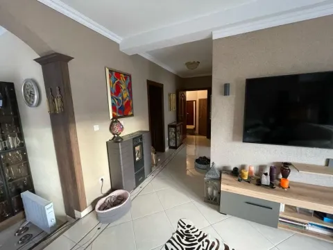 Sale, two bedroom apartment, 119m², Šušanj, Bar - image 10