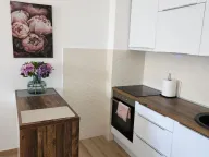 Sale, one bedroom apartment, 50m², Komoševina, Budva - image 5