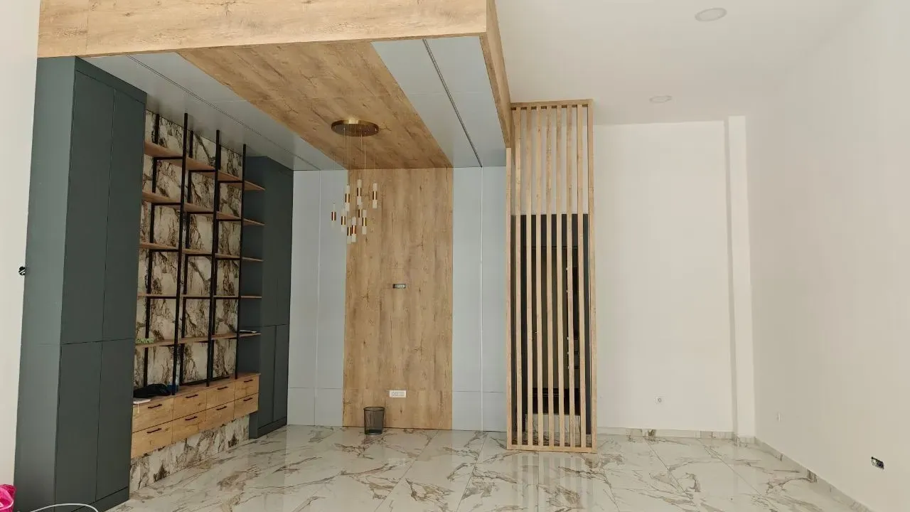 Rent, office space, 54m², Central Point, Podgorica