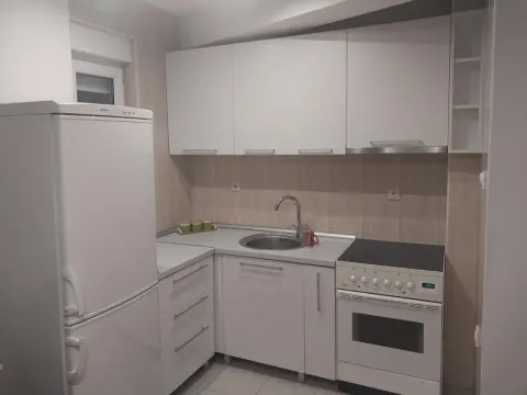 Prodaja, jednosoban stan, 37m², Centar, Podgorica - image 5