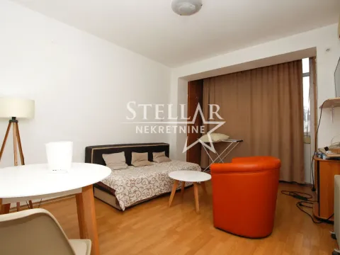 Rent, studio apartment, 30m², Centar, Podgorica - image 2