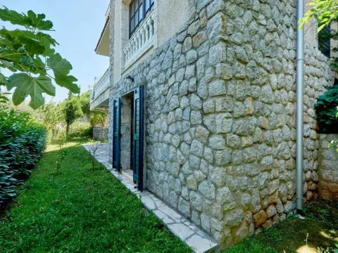 Prodaja, kuća, 235m², Kostanjica, Kotor - image 51