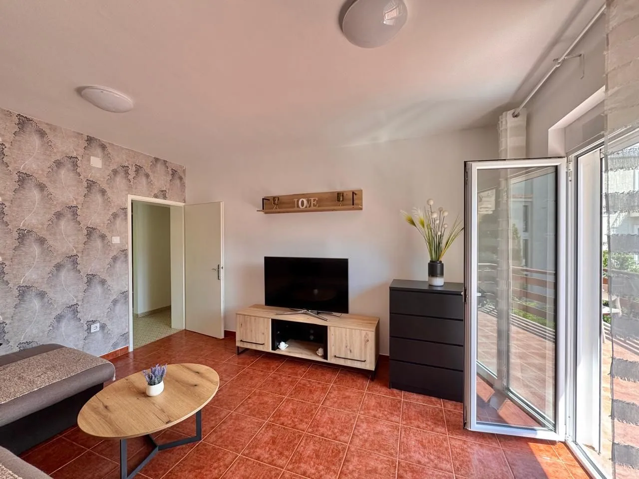 Prodaja, dvosoban stan, 55m², Centar, Budva