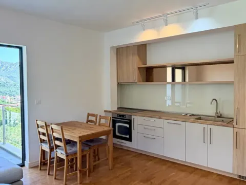 Sale, one bedroom apartment, 52m², Bečići, Budva - image 3