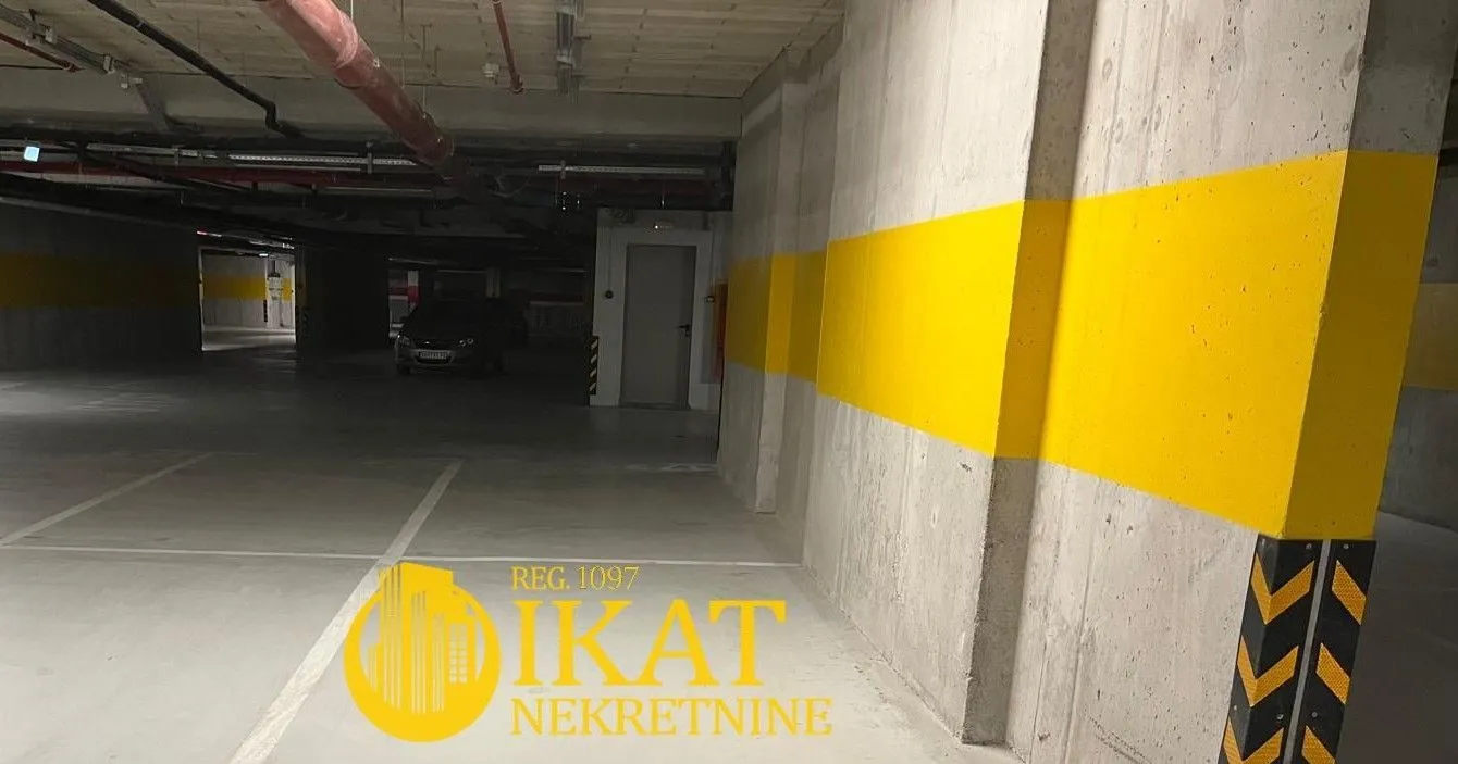 Rent, parking/garage, 12m², Banjica, Voždovac Sve Podlokacije