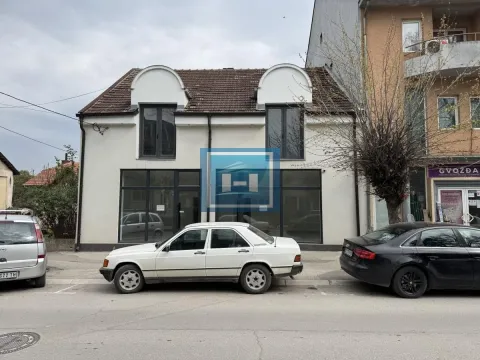 Rent, office space, 110m², Despotovac, Srbija - image 2