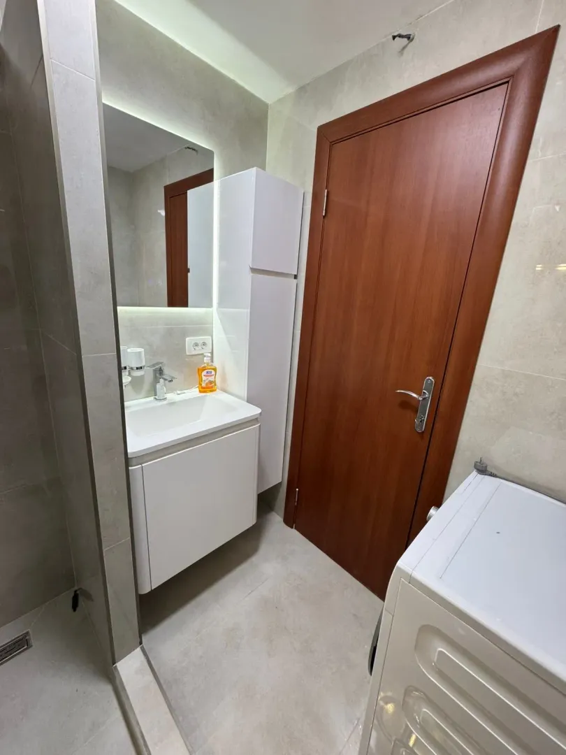 Rent, three bedroom apartment, 92m², 1 maj, Podgorica