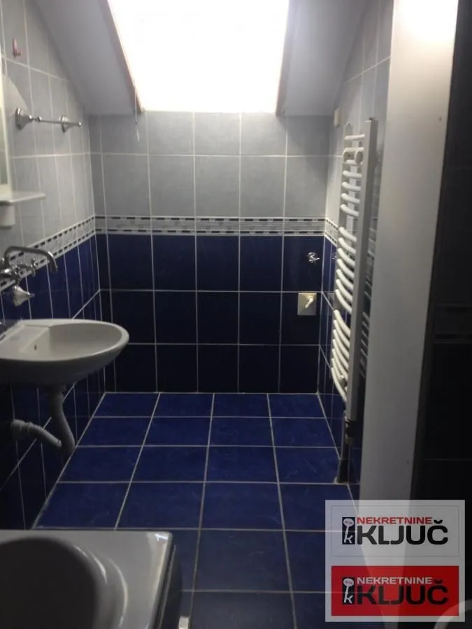 Prodaja, trosoban stan, 81m², Grbavica, Novi Sad Sve Podlokacije