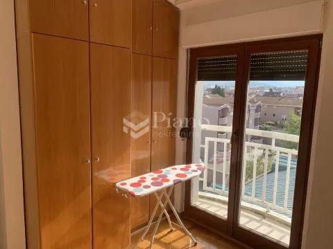 Izdavanje, dvosoban stan, 85m², Stari Aerodrom, Podgorica - image 9