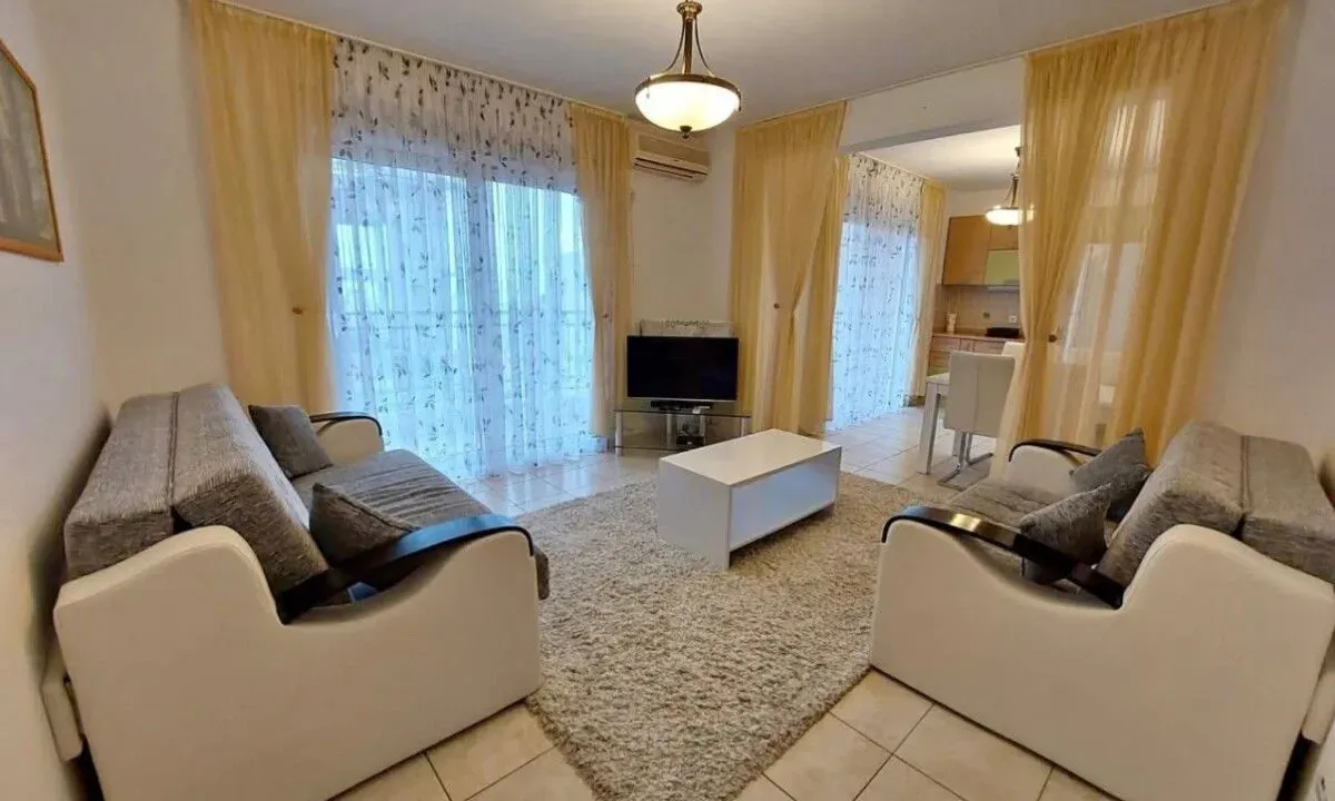 Prodaja, stan, 57m², Bečići, Budva