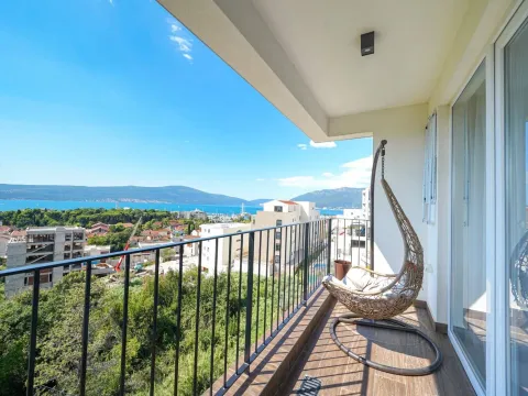 Prodaja, stan, 66m², Tivat, Crna Gora - image 5