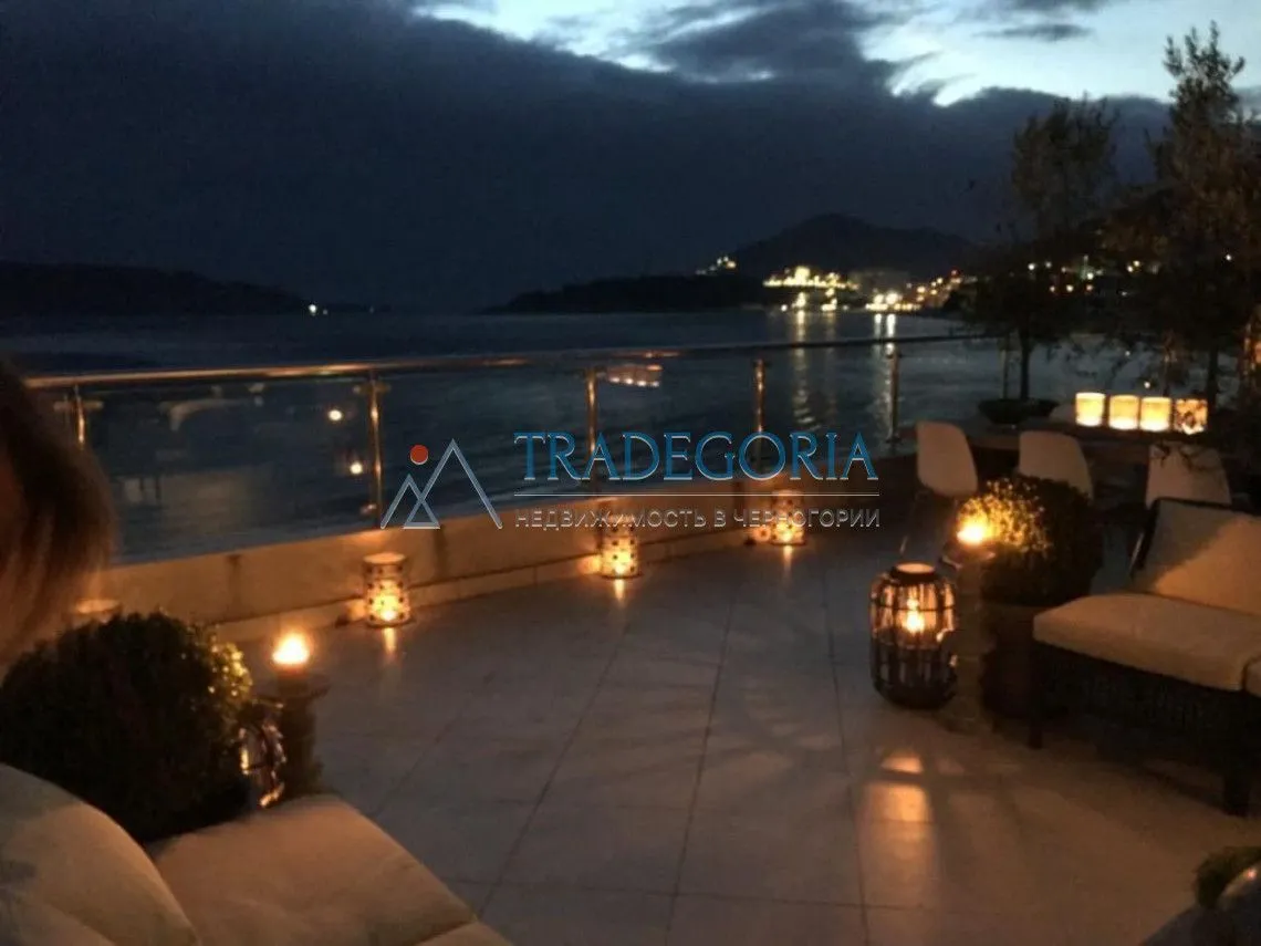 Prodaja, trosoban stan, 230m², Rafailovići, Budva