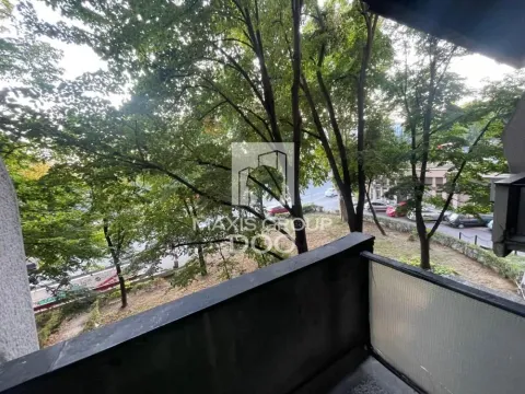 Sale, three bedroom apartment, 54m², Neimar, Vračar Sve Podlokacije