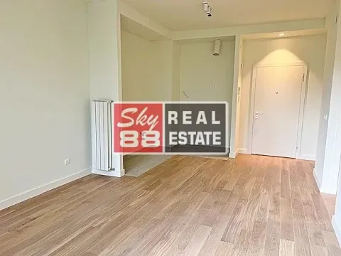 Sale, three bedroom apartment, 78m², Savski Venac, Beograd - image 5