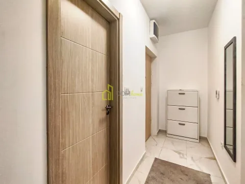 Izdavanje, jednosoban stan, 44m², Pobrežje, Podgorica - image 7