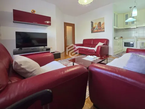 Rent, two bedroom apartment, 60m², Preko Morače, Podgorica - image 2