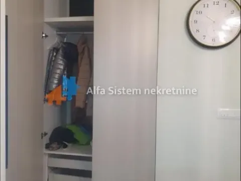 Rent, three bedroom apartment, 72m², Savski Venac, Beograd - image 11