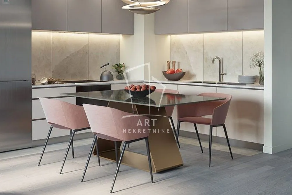 Prodaja, četvorosoban stan, 111m², Beograd Na Vodi, Beograd