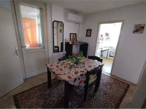 Izdavanje, dvosoban stan, 67m², Niš, Srbija - image 7