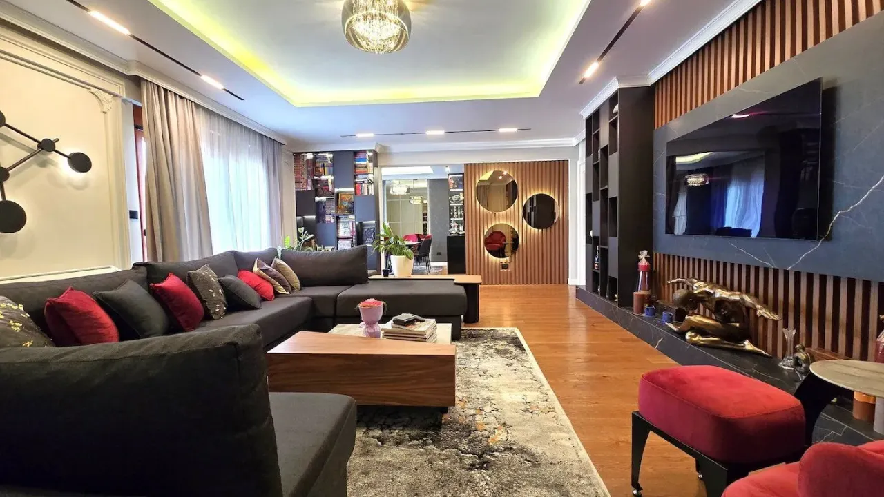 Prodaja, stan, 194m², Pobrežje, Podgorica