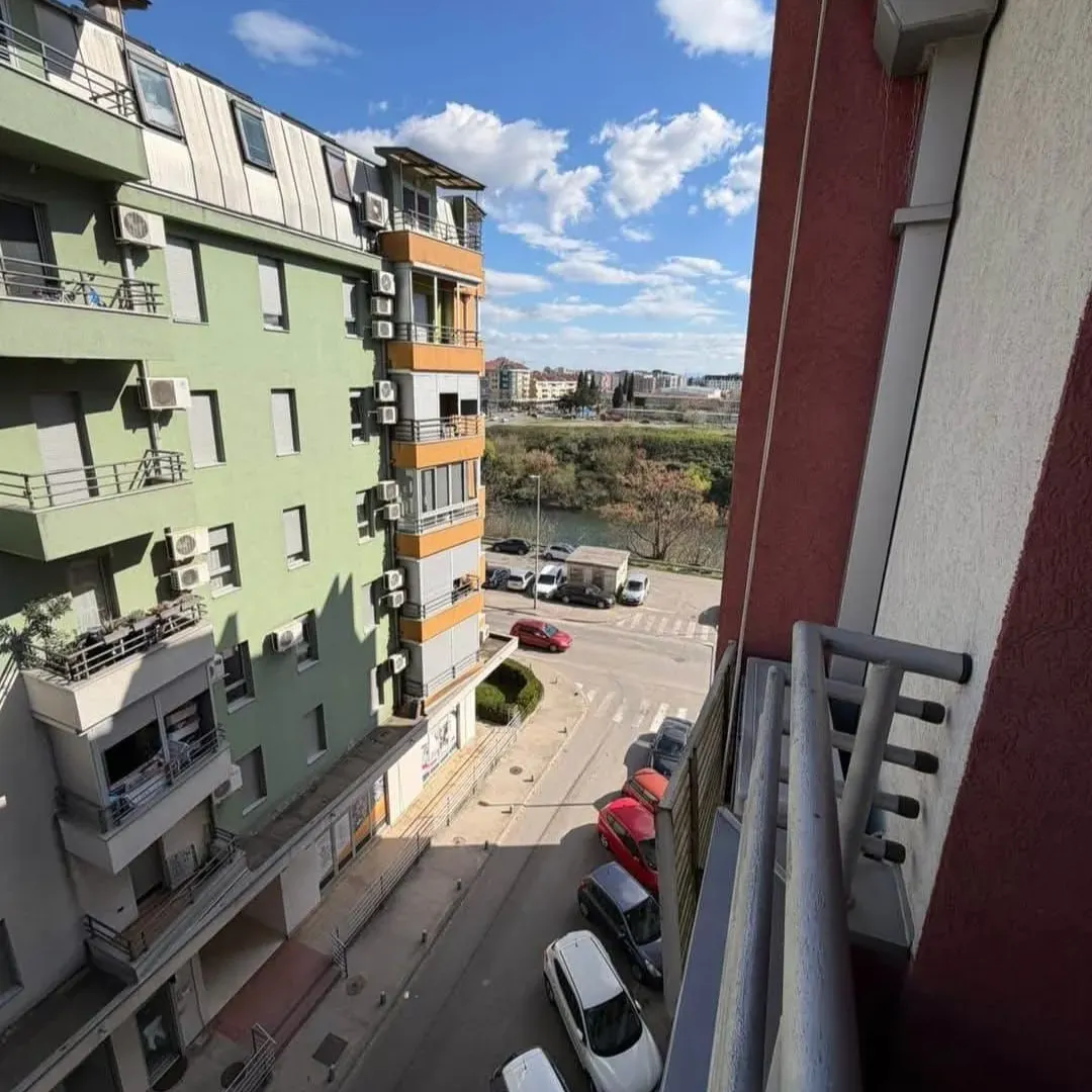 Prodaja, dvosoban stan, 44m², 1 maj, Podgorica