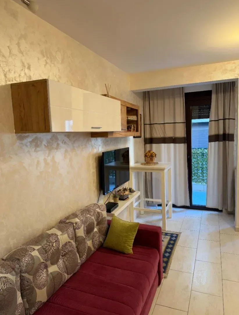 Sale, studio apartment, 36m², Bečići, Budva