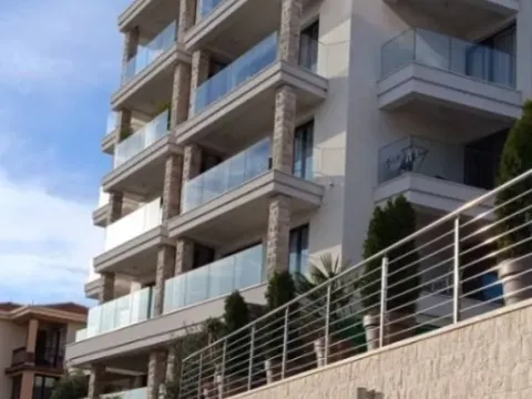 Prodaja, jednosoban stan, 49m², Bečići, Budva