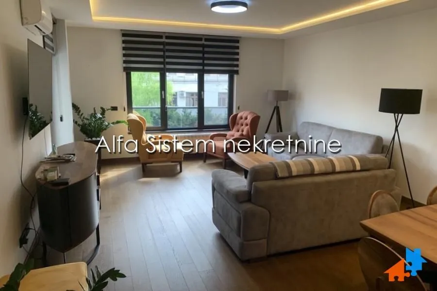 Izdavanje, trosoban stan, 90m², Čukarica, Beograd