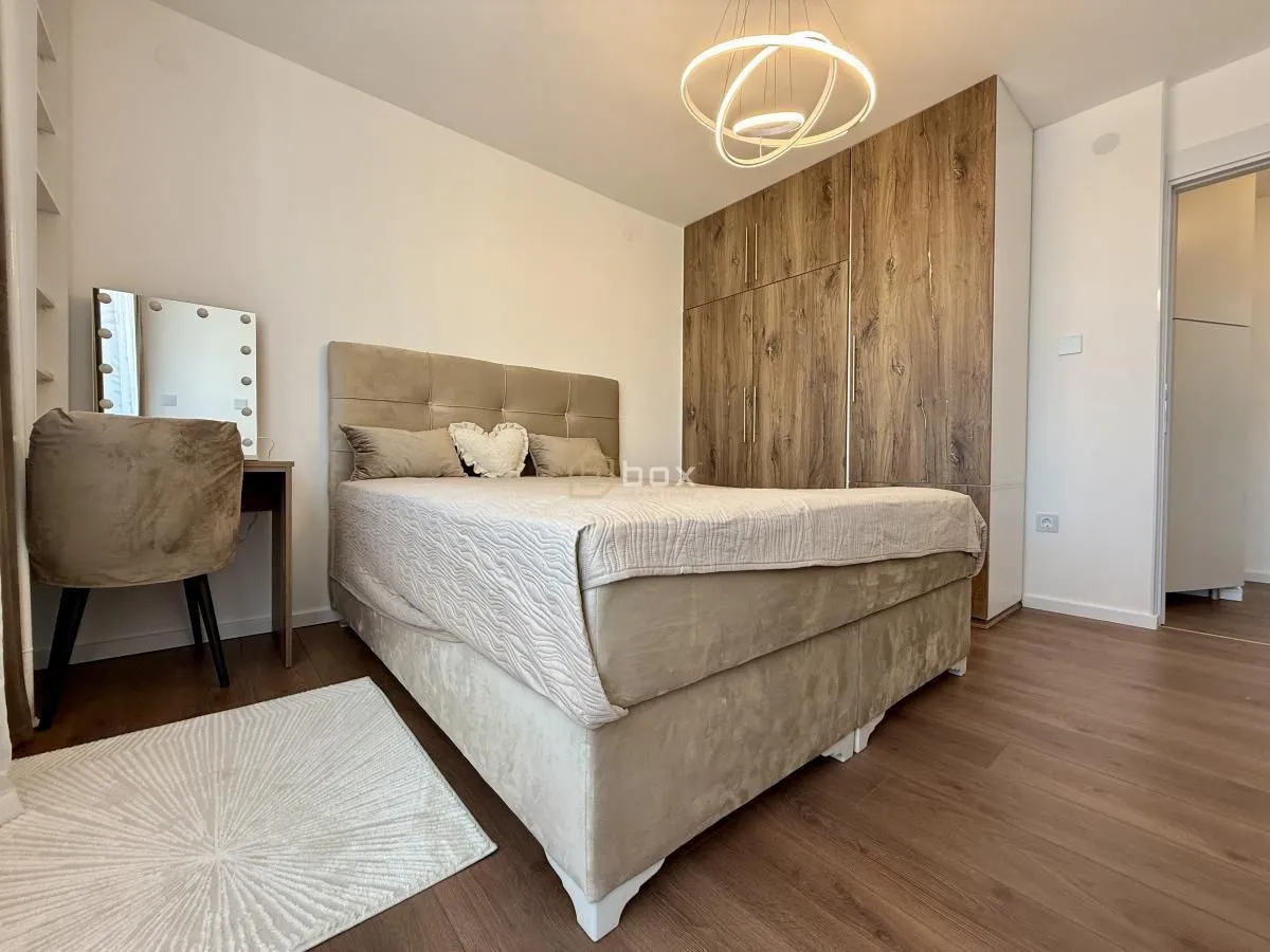 Prodaja, trosoban stan, 79m², Medijana, Niš