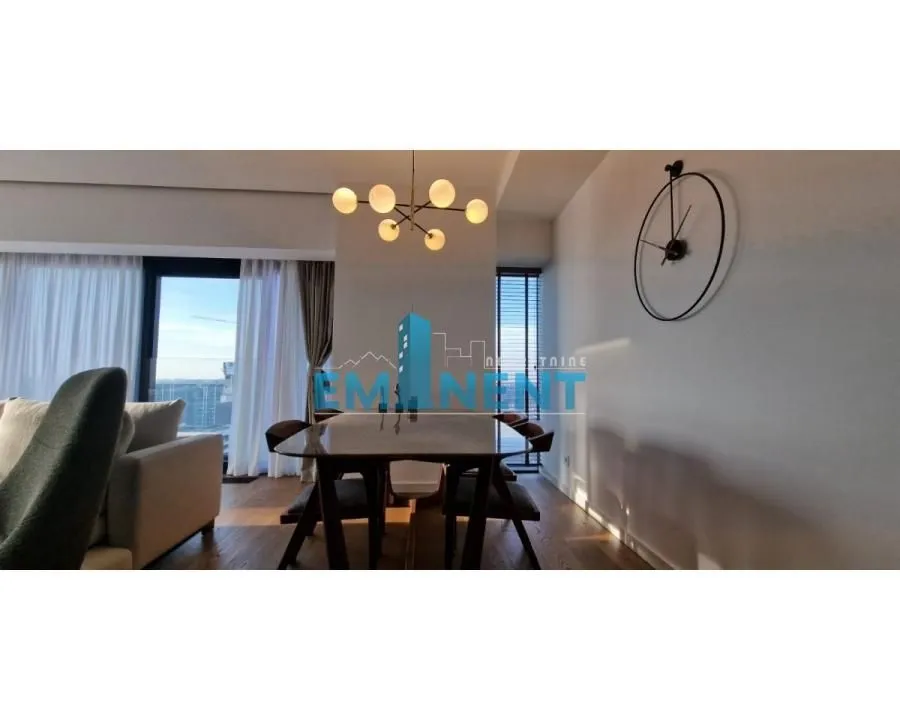 Prodaja, četvorosoban stan, 123m², Novi Beograd Blok 65, Novi Beograd Sve Podlokacije