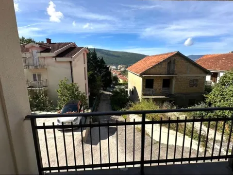 Stan in Đenovići