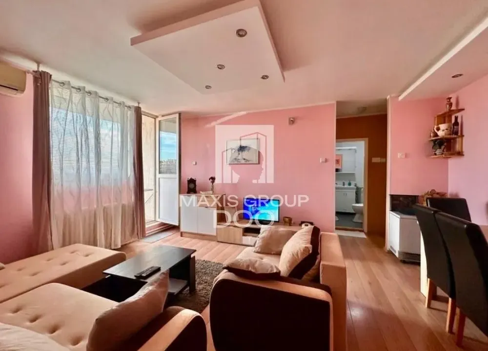 Rent, one bedroom apartment, 65m², Savski Venac, Beograd